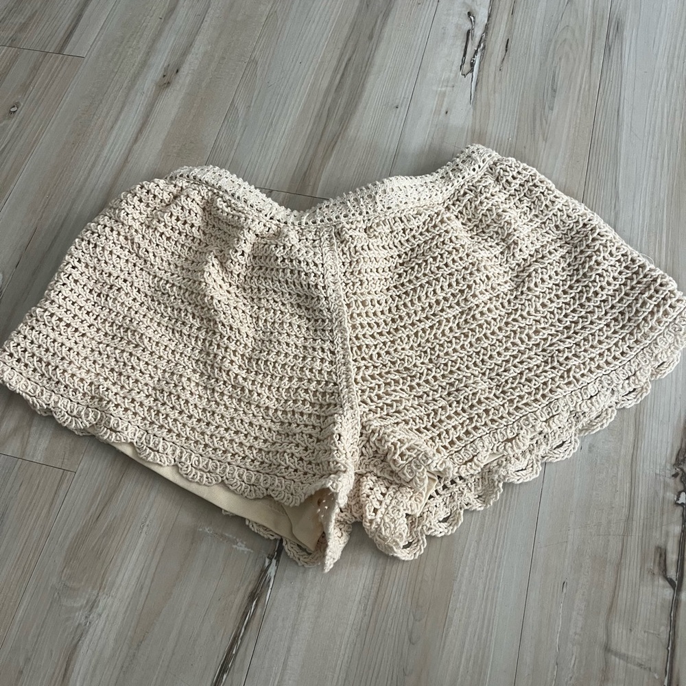 PacSun Cream Crochet Women Shorts
